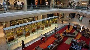 New Jersey'de Short Hills alışveriş merkezinde