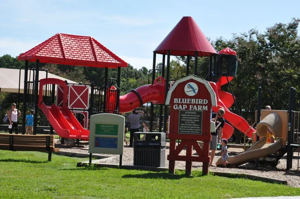 Parco giochi alla Bluebird Gap Farm di Hampton, Virginia — Foto Stock