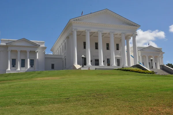 Virginia state capitol in reichmond — Stockfoto