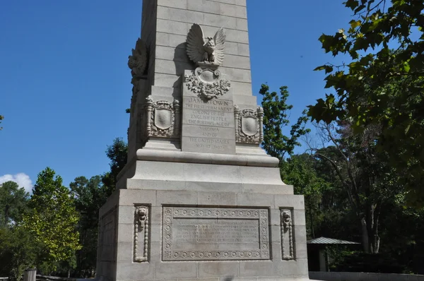 Monumento al Tricentenario en Jamestown, Virginia — Foto de Stock