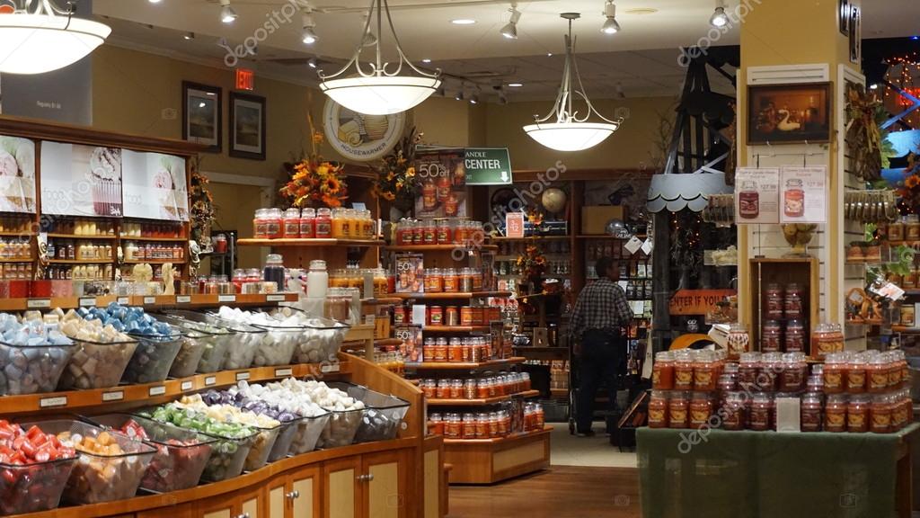 WILLIAMSBURG, VA - SEP 9: Yankee Candle Village in Williamsburg, Virginia, as seen on Sep 8, 2015. The store has over 400,000 candles in more than 200 different famous Yankee Candle scents.