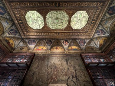 NEW YORK, NY - 3 AUG: New York 'taki Morgan Kütüphanesi ve Müzesi' nde J. Pierpont Morgan Kütüphanesi, 3 Ağustos 2024.