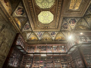 NEW YORK, NY - 3 AUG: New York 'taki Morgan Kütüphanesi ve Müzesi' nde J. Pierpont Morgan Kütüphanesi, 3 Ağustos 2024.