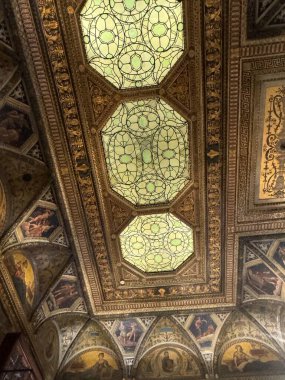 NEW YORK, NY - 3 AUG: New York 'taki Morgan Kütüphanesi ve Müzesi' nde J. Pierpont Morgan Kütüphanesi, 3 Ağustos 2024.