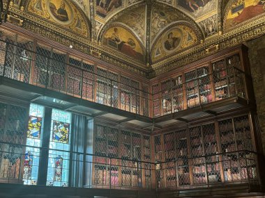 NEW YORK, NY - 3 AUG: New York 'taki Morgan Kütüphanesi ve Müzesi' nde J. Pierpont Morgan Kütüphanesi, 3 Ağustos 2024.