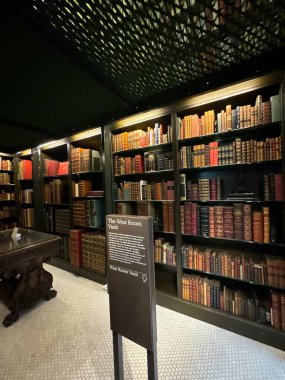 NEW YORK, NY - 3 AUG: New York 'taki Morgan Kütüphanesi ve Müzesi' nde J. Pierpont Morgan Kütüphanesi, 3 Ağustos 2024.