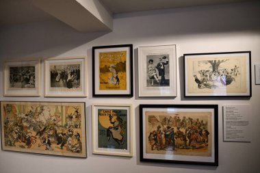 NEW YORK NY - 3 AUG: New York 'taki Toplum İllüstratörleri Müzesi' nde sergi, 3 Ağustos 2024.