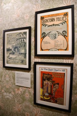 NEW YORK NY - 3 AUG: New York 'taki Toplum İllüstratörleri Müzesi' nde sergi, 3 Ağustos 2024.