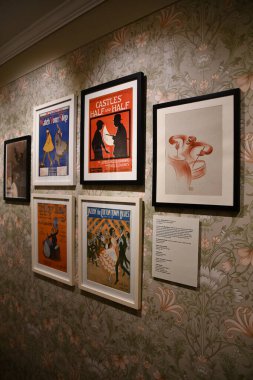 NEW YORK NY - 3 AUG: New York 'taki Toplum İllüstratörleri Müzesi' nde sergi, 3 Ağustos 2024.