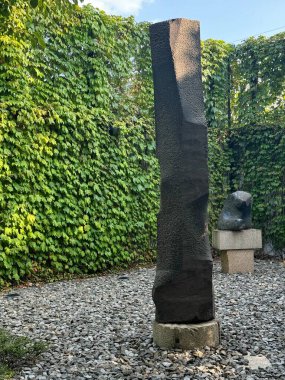 NEW YORK NY - 24 AUG: New York 'taki Noguchi Müzesi' nde sergi, 24 Ağustos 2024.