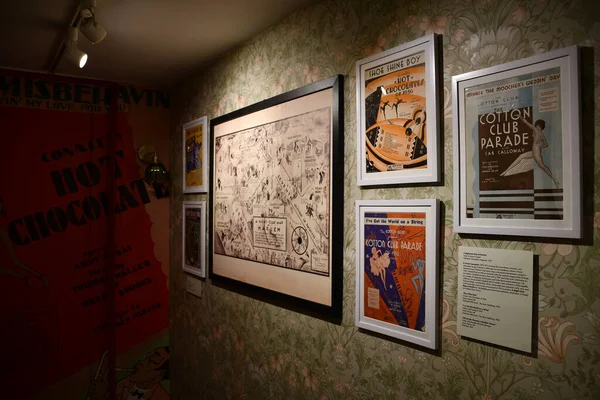 NEW YORK NY - 3 AUG: New York 'taki Toplum İllüstratörleri Müzesi' nde sergi, 3 Ağustos 2024.