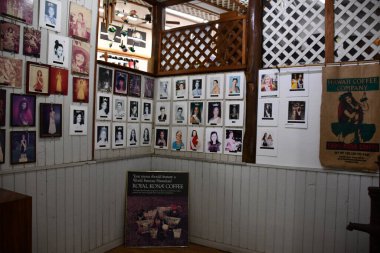 CAPTAIN COOK HI - 11 AUG: Royal Kona Kahve Fabrikası ve Hawaii 'deki Kaptan Cook Müzesi, 11 Ağustos 2022' de görüldüğü gibi.