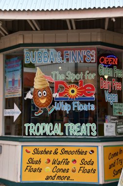 Büyük Ada, HI - 14 YIL Hawaii 'nin Büyük Adası' ndaki tarihi Kailua Köyü, 14 Ağustos 2022.