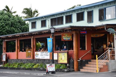 Büyük Ada, HI - 14 YIL Hawaii 'nin Büyük Adası' ndaki tarihi Kailua Köyü, 14 Ağustos 2022.