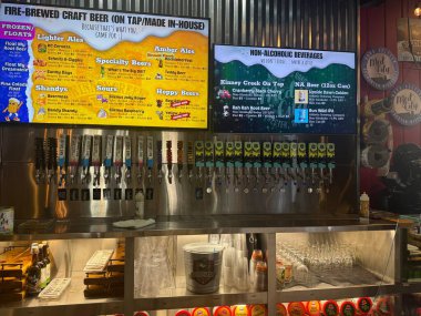 16 Eylül 2025 'te Rochester, Minnesota' daki Kinney Creek Bira Fabrikası 'nda görüldüğü gibi..