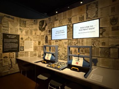 WASHINGTON DC - 5 Temmuz 2025 'te Washington' daki Folger Shakespeare Kütüphanesi 'nde sergi.