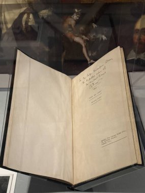 WASHINGTON DC - 5 Temmuz 2025 'te Washington' daki Folger Shakespeare Kütüphanesi 'nde sergi.