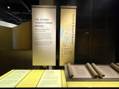 WASHINGTON DC - 5 Temmuz 2025 'te Washington DC' deki İncil Müzesi 'nde İncil Tarihi sergisi.