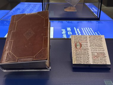 WASHINGTON DC - 5 Temmuz 2025 'te Washington DC' deki İncil Müzesi 'nde İncil Tarihi sergisi.