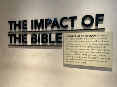 WASHINGTON DC - 5 Temmuz 2025 'te Washington DC' deki İncil Müzesi 'nde İncil' in Etkisi sergisi.