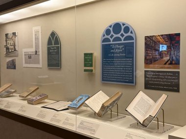 WASHINGTON DC - 5 Temmuz 2025 'te Washington DC' deki İncil Müzesi 'nde İncil' in Etkisi sergisi.