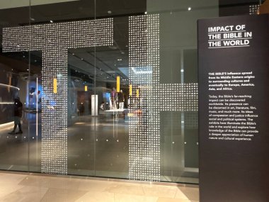 WASHINGTON DC - 5 Temmuz 2025 'te Washington DC' deki İncil Müzesi 'nde İncil' in Etkisi sergisi.