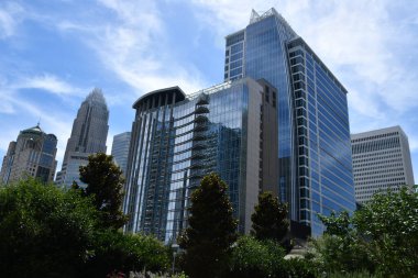 1 Temmuz 2021 'de Kuzey Carolina' da Charlotte 'un Skyline' ı görüldü..