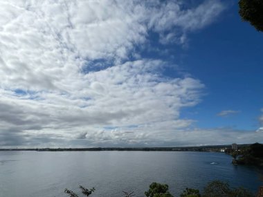 Hawaii 'deki Büyük Ada' da Wainaku 'dan Pasifik Okyanusu manzarası