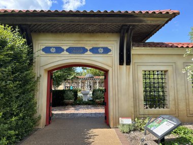 St. Louis, Missouri 'deki Missouri Botanik Bahçesi' ndeki Bakewell Osmanlı Bahçesi, 9 Temmuz 2023.