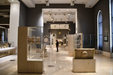 CAIRO, EGYPT - 21 DEC: 21 Aralık 2022 'de Mısır' ın Kahire kentindeki İslam Sanatları Müzesi.