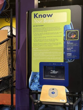 PHOENIX, AZ - NOV 26: All About Me sergisi Phoenix, Arizona 'daki Arizona Bilim Merkezi' nde, 26 Kasım 2025 'te görüldüğü gibi.