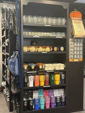 PHOENIX AZ - 25 Kasım 2025 'te Phoenix, Arizona' daki Phoenix Polis Teşkilatı 'nda görüldüğü üzere.