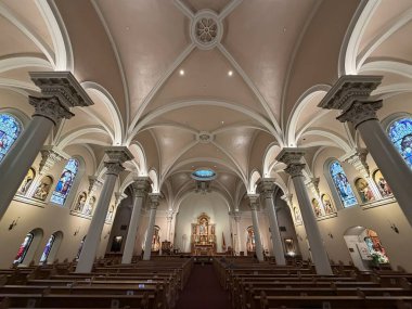 PHOENIX AZ - 25 Kasım 2025 'te Phoenix, Arizona' da görülen St Mary Bazilikası.