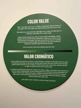 SCOTTSDALE AZ - 25 Kasım 2025 'te Scottsdale, Arizona' daki Scottsdales Müzesi 'nde Batı Ruhu' nda sergi.