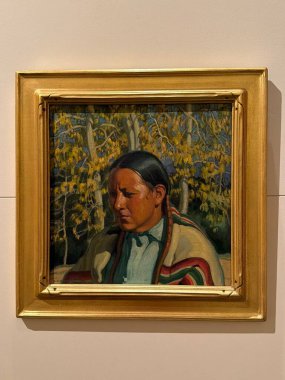 SCOTTSDALE AZ - 25 Kasım 2025 'te Scottsdale, Arizona' daki Scottsdales Müzesi 'nde Batı Ruhu' nda sergi.