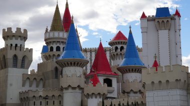 Excalibur Hotel and Casino Las Vegas kuleleri