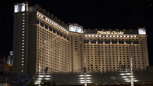 Monte carlo hotel und casino in las vegas — Stockfoto