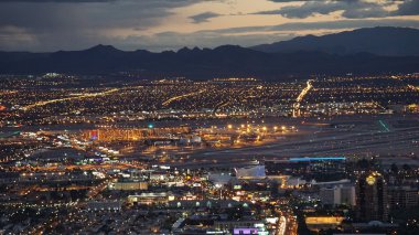 Las Vegas, Nevada Stratosphere kule gece görüş