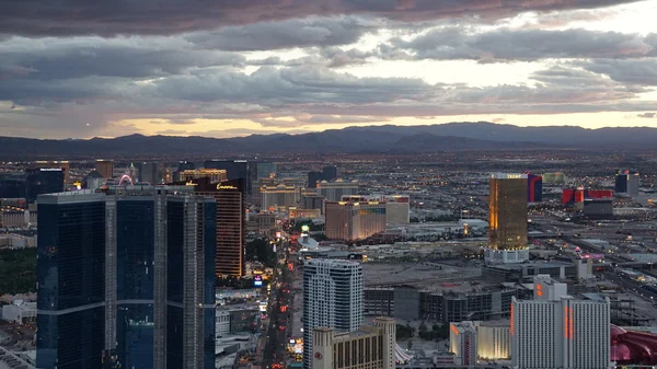 Uitzicht vanaf de toren van de stratosfeer in Las Vegas, Nevada — Stockfoto