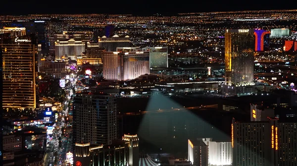 Nocny widok z wieży Stratosphere w Las Vegas, Nevada — Zdjęcie stockowe