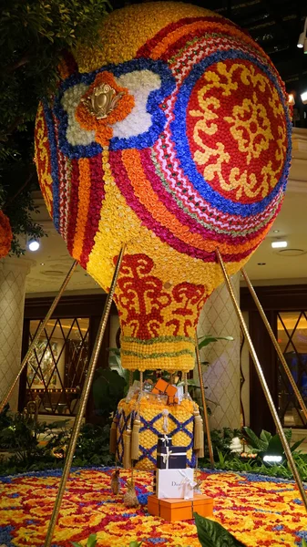 Instalación de flores de Preston Bailey en el Hotel Wynn en Las Vegas — Foto de Stock