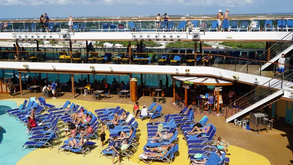 Poolside on the Carnival Breeze — Stock Photo, Image