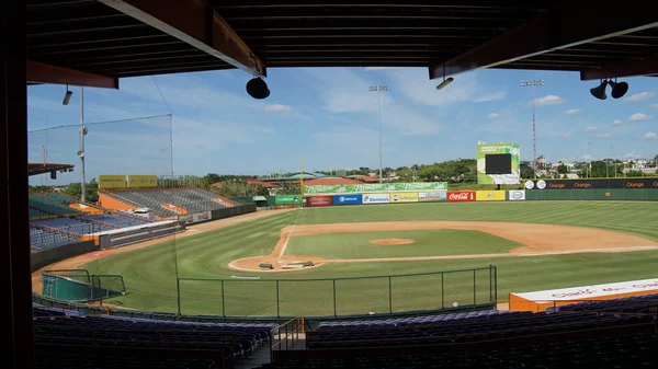 Estadio Francisco A. Micheli en La Romana, República Dominicana — Foto de Stock