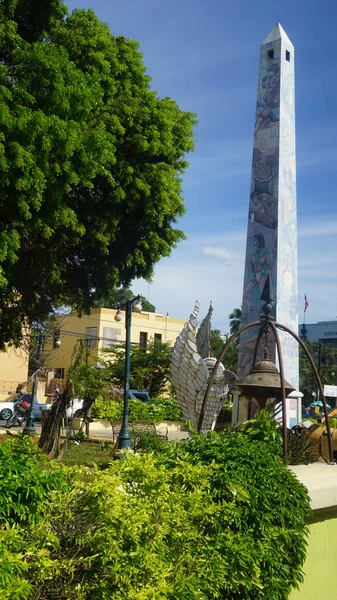 Romana Dominican Republic Nov Obelisco Στη Romana Δομινικανή Δημοκρατία Όπως — Φωτογραφία Αρχείου