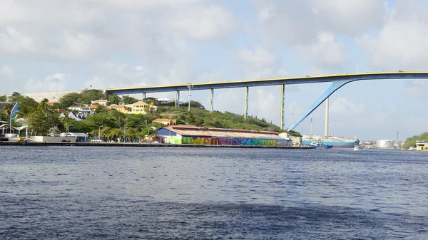 Koningin Juliana brug in Willemstad, Curaçao — Stockfoto