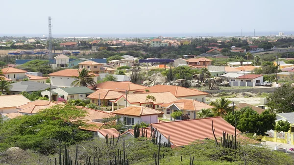 Uitzicht vanaf de Casibari rotsformatie in Aruba — Stockfoto