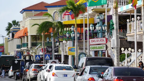 Lloyd G. Smith Boulevard, Aruba — Stock Fotó