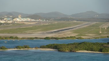 Kraliçe Beatrix Uluslararası Havaalanı Aruba