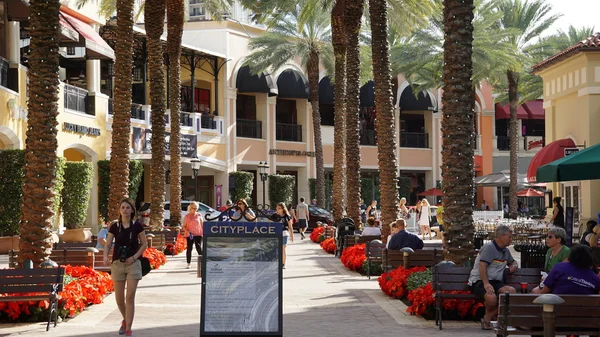 Stadtplatz in West Palm Beach, Florida — Stockfoto