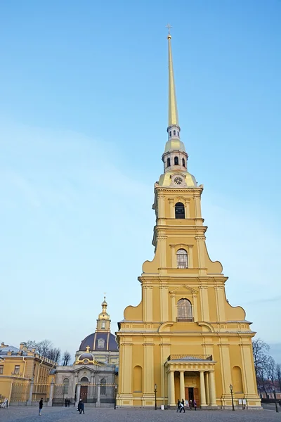 Peter and Paul cathedral in Saint-Petersburg — Stock Photo, Image